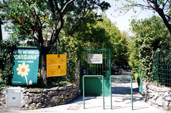 Carsiana: l'ingresso al giardino botanico